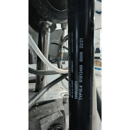 Amortyzator wysuwu tarcz DG104 MGS105